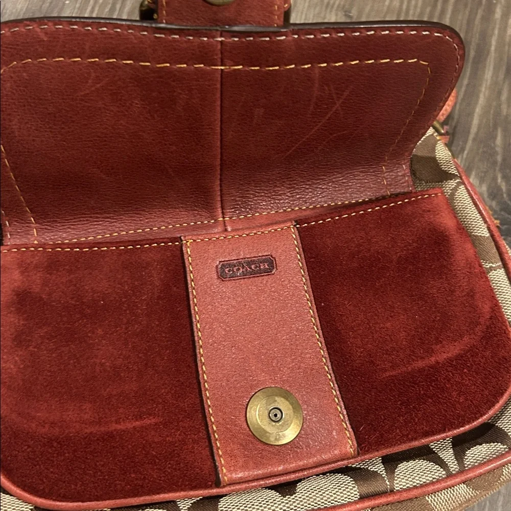 Vintage Y2K Coach Brown and Tan‎ Leather Bag